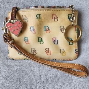 Dooney & Bourke Vintage Multicolor Wristlet